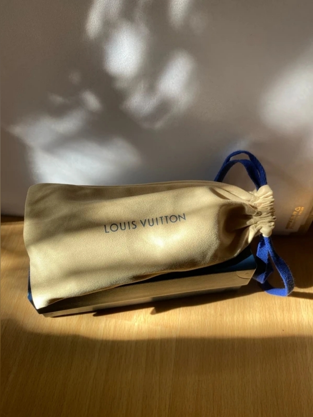 Louis Vuitton Attitude Sunglasses - Picture 15 of 16